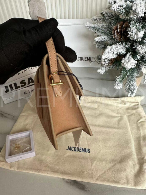 Jacquemus компактная сумка PR227342 5