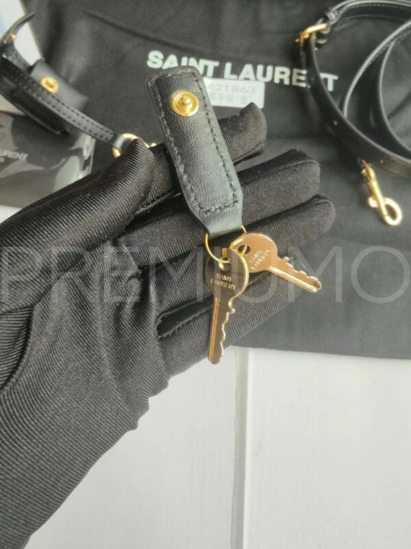 Yves Saint Laurent сумка PR301316 8