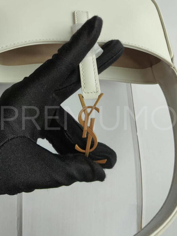 Yves Saint Laurent сумка PR778573 9