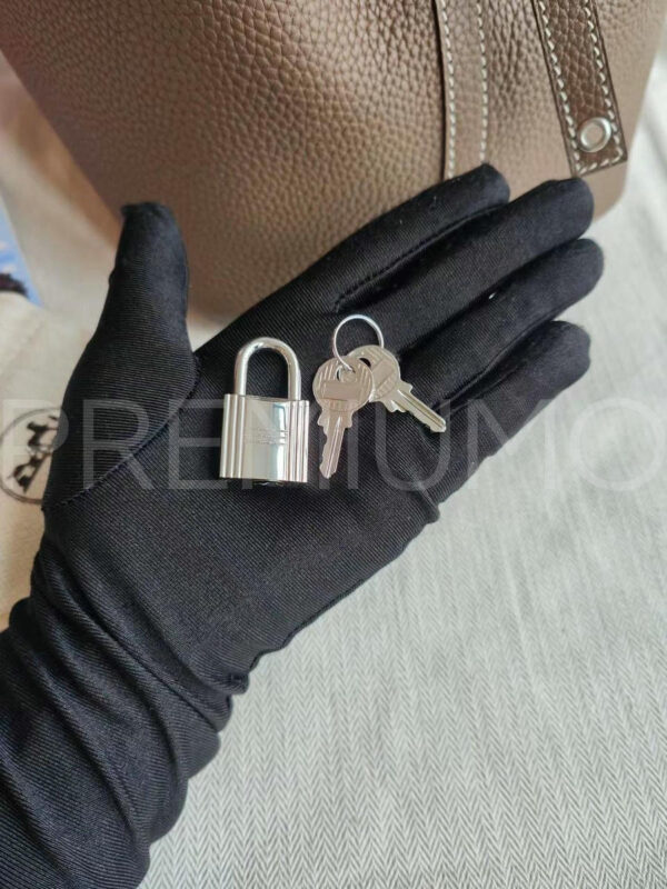 Hermes сумка PR256105 9