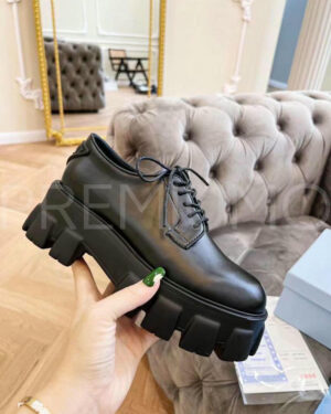 Prada ботинки PR711589