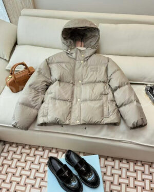 Miu miu пуховик PR202447