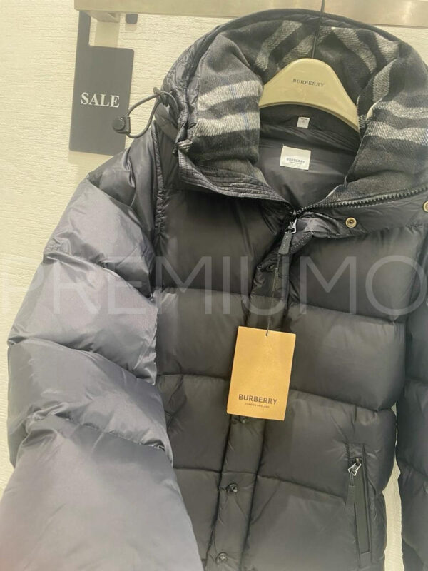 Burberry пуховик PR721430 5