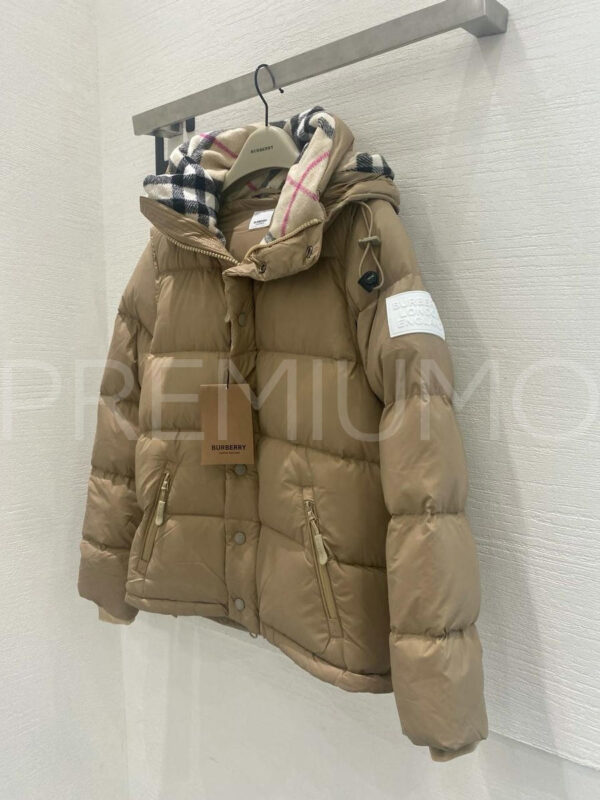 Burberry пуховик PR657999 2