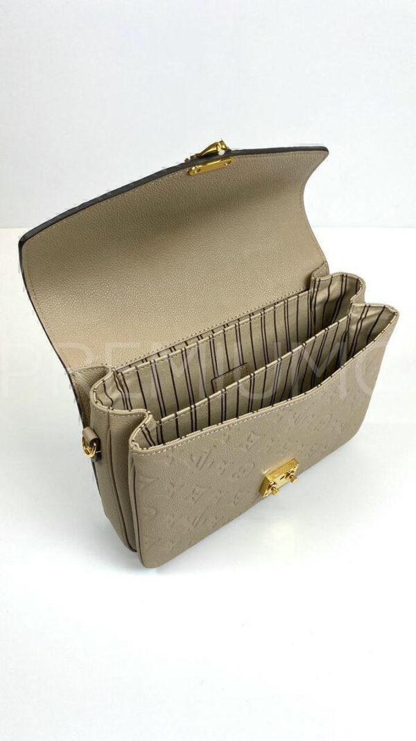 Louis Vuitton Pochette Metis сумка PR2195YF 3