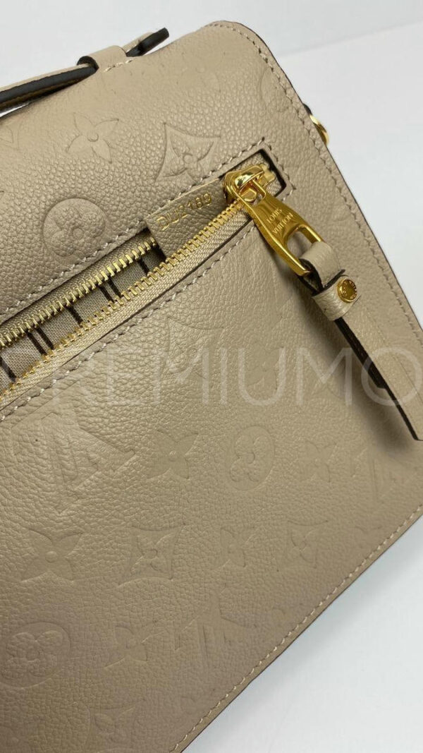 Louis Vuitton Pochette Metis сумка PR2195YF 9