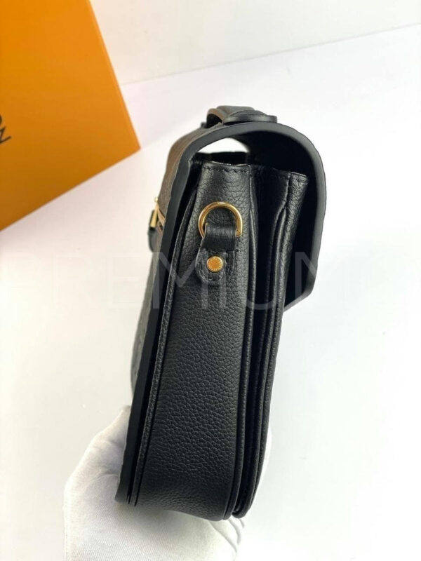 Louis Vuitton Pochette Metis сумка PR404962 25