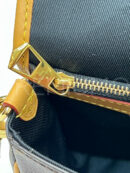 Louis Vuitton сумка PR486332 36
