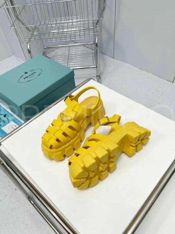 Prada Monolith босоножки PR374539 2
