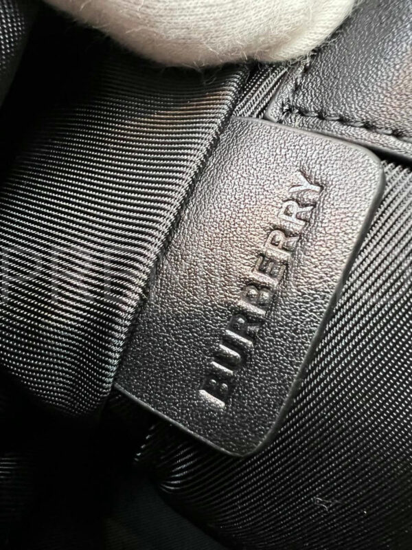 Burberry рюкзак PR400756 13