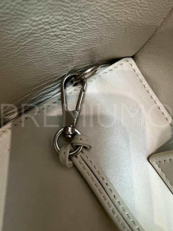 Bottega Veneta сумка PR833897 9