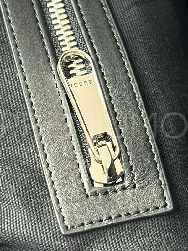 Gucci сумка PR382045 12