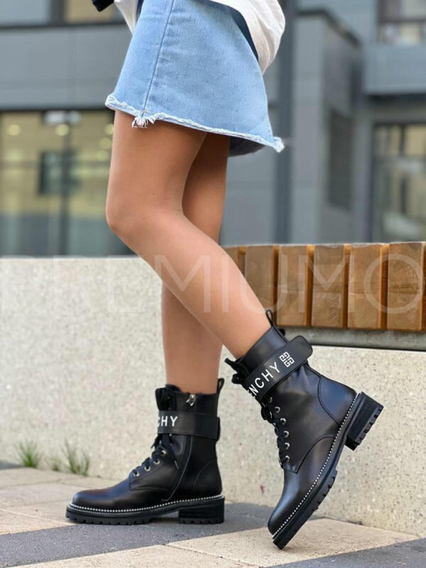 Givenchy ботинки PR729943 3