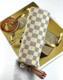 Louis Vuitton Damier Ebene Canvas Croisette сумка PR490487 40