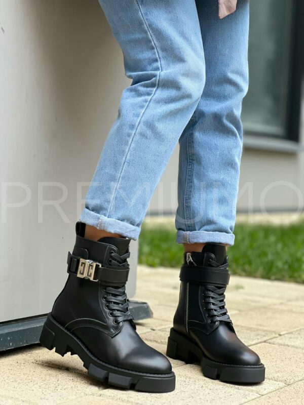 Givenchy ботинки PR824159 4