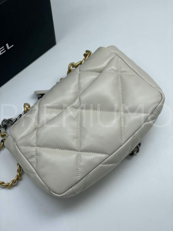 Chanel сумка PR666949 5