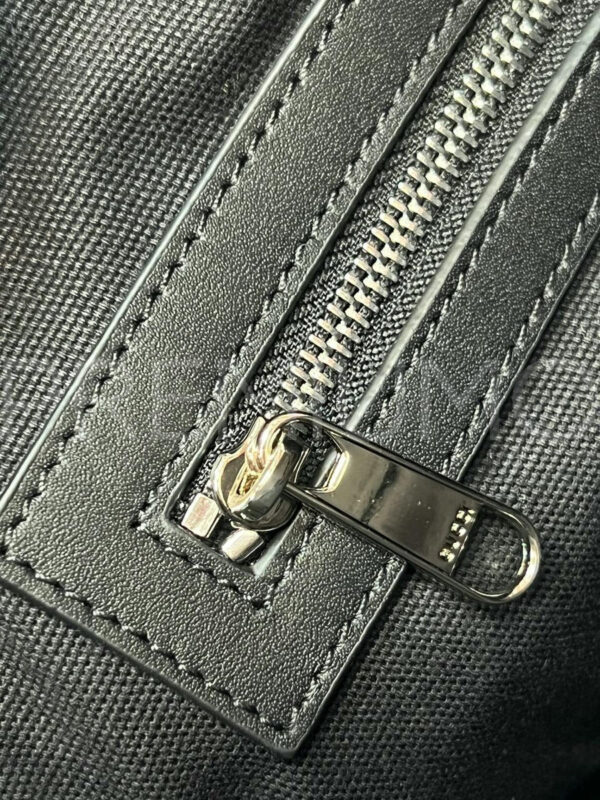 Gucci сумка PR657100 10