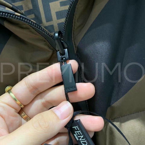 Fendi пуховик PR157323 8
