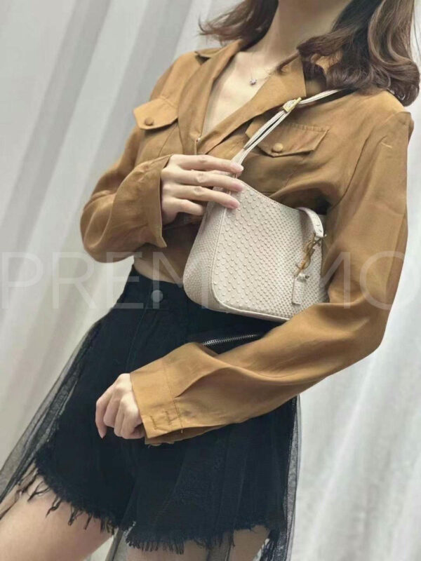 Yves Saint Laurent сумка PR740060 4