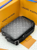Louis Vuitton Trio Messenger сумка PR642812 39