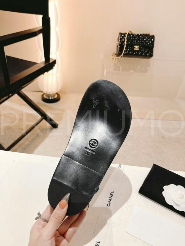Chanel босоножки PR425296 18