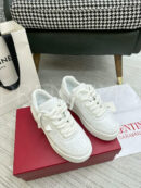 Valentino кроссовки PR824537 50