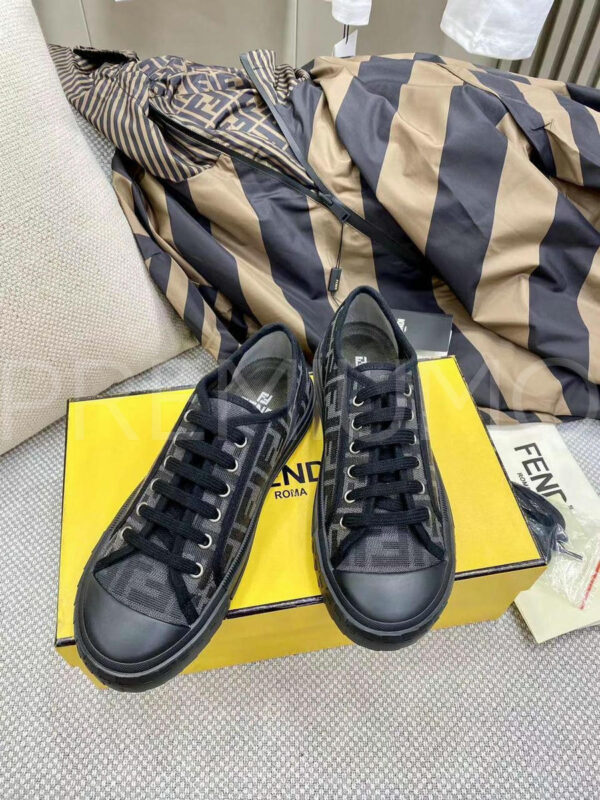 Fendi кеды PR368716 5
