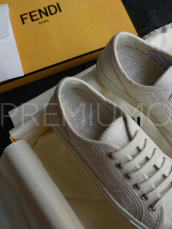 Fendi кеды PR676524 9
