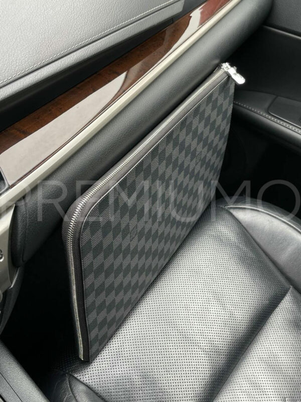 Louis Vuitton клатч PR254470 4