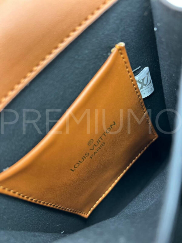 Louis Vuitton сумка PR781554 10