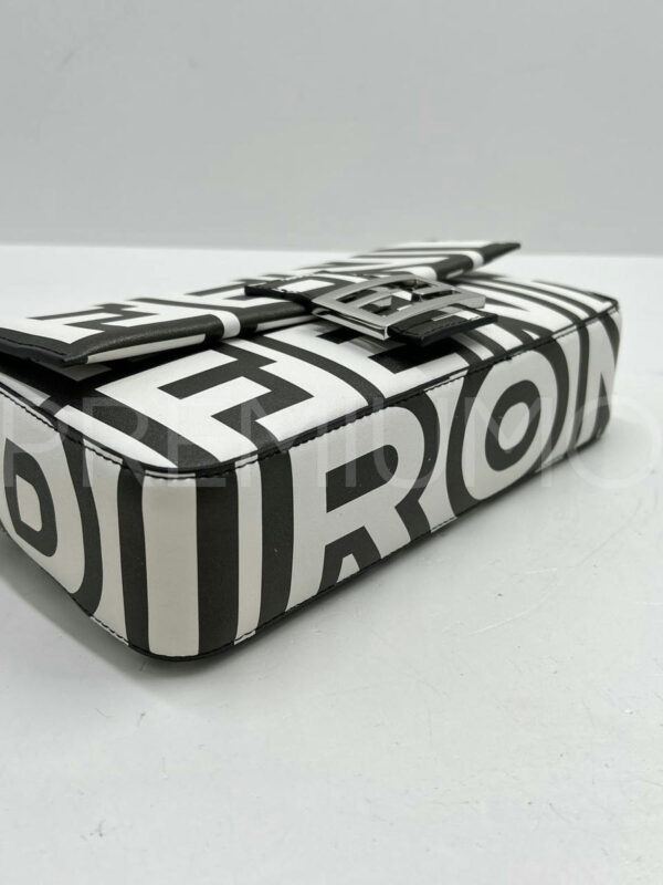 Fendi сумка PR671289 4