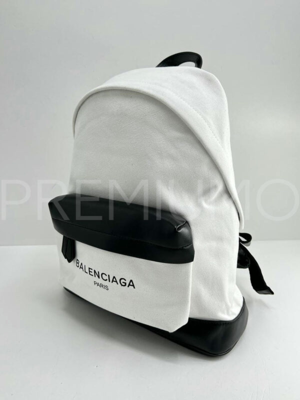 Balenciaga рюкзак PR273189 2