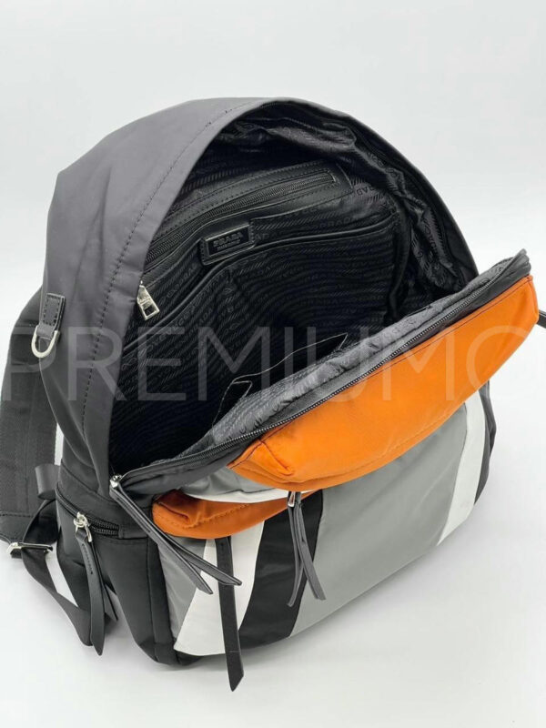 Prada рюкзак PR177672 4