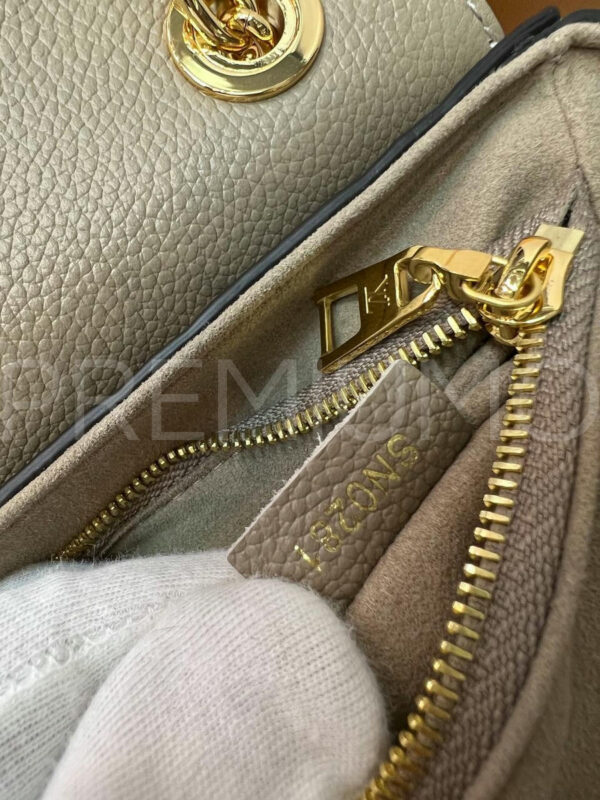 Louis Vuitton сумка PR816690 6