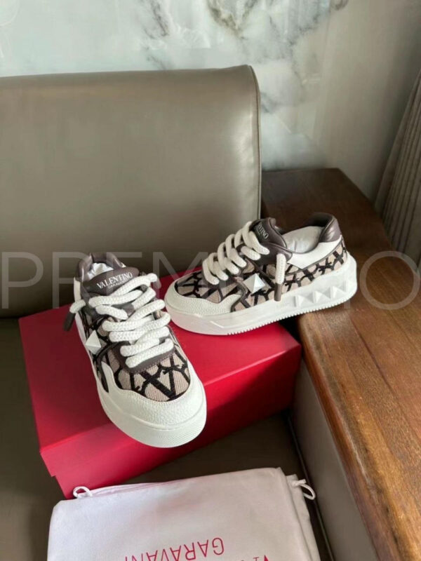 Valentino кроссовки PR121390 2