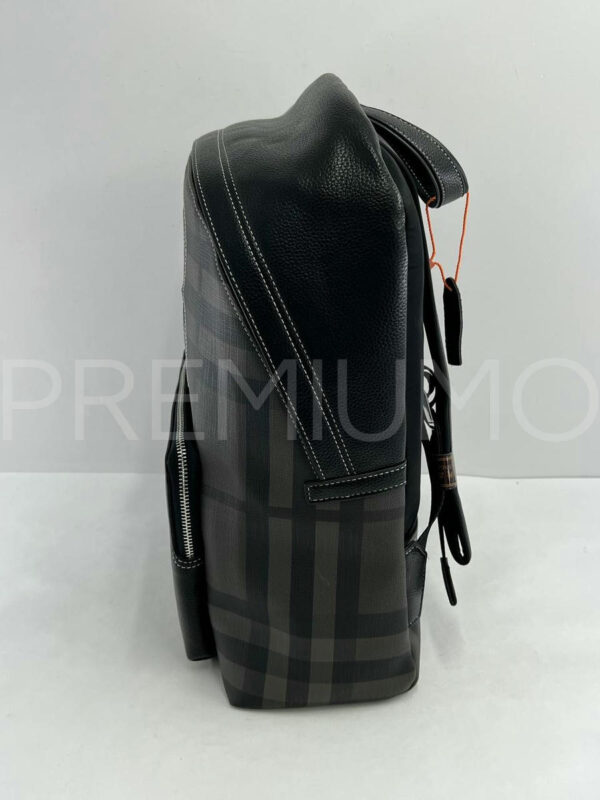 Burberry рюкзак PR340592 2