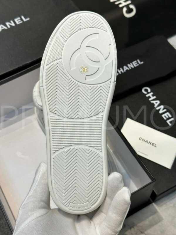 Chanel кроссовки PR400544 11