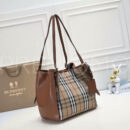 Burberry сумка PR468518 9