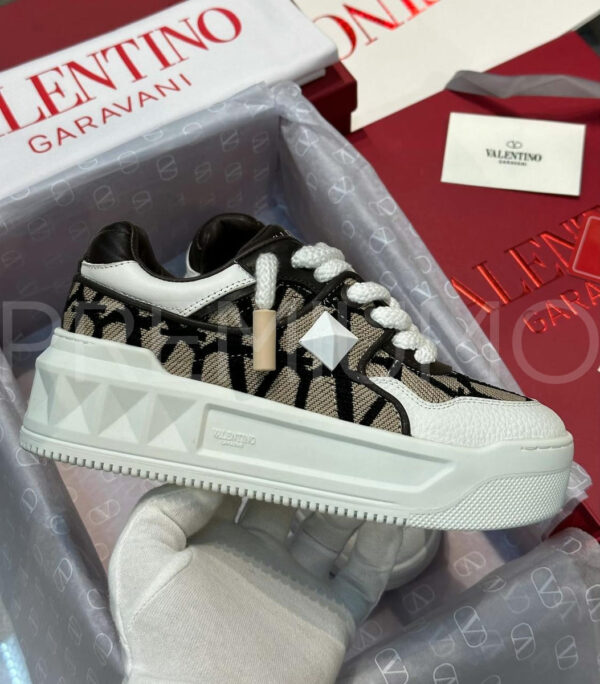 Valentino кроссовки PR121390 9