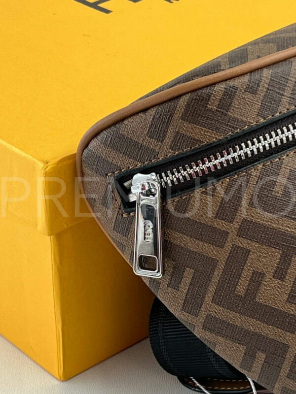 Fendi сумка PR658931 4