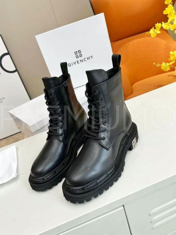 Givenchy ботинки PR699663 2