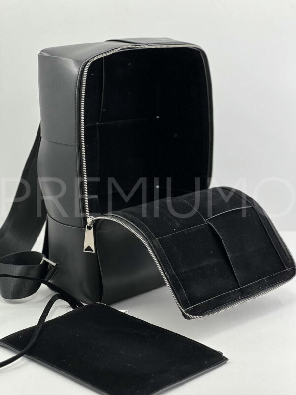 Bottega Veneta рюкзак PR225365 8
