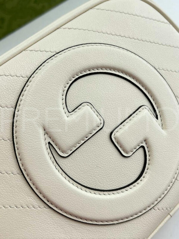 Gucci сумка PR973910 7