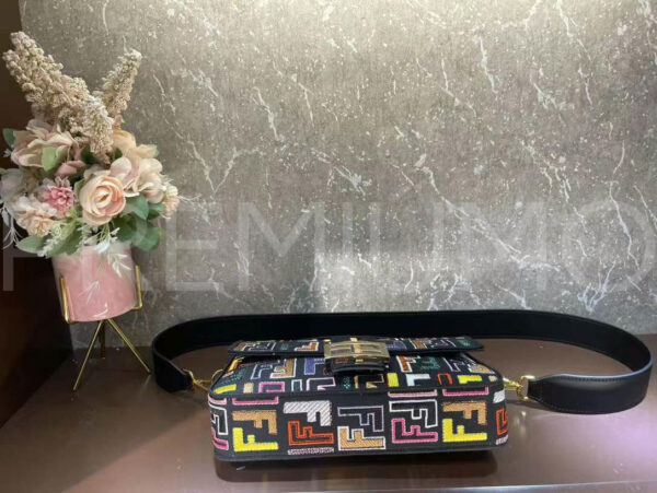 Fendi сумка PR286633 4