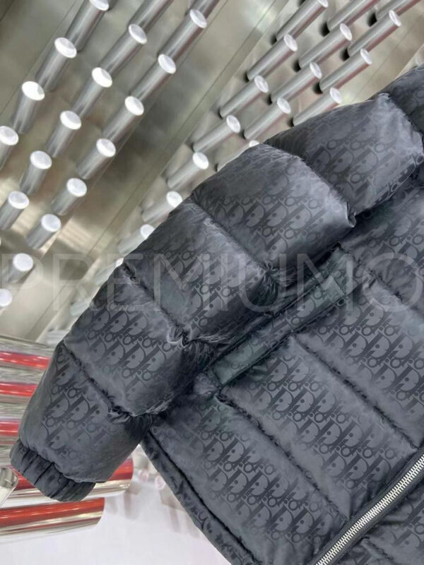 Christian Dior Oblique пуховик PR190065 8