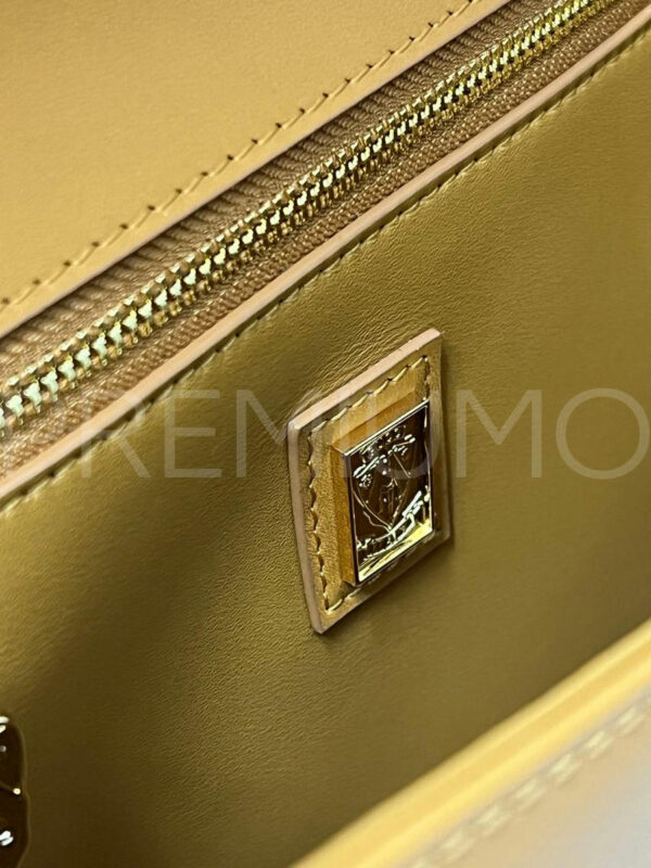 Gucci сумка PR468360 12