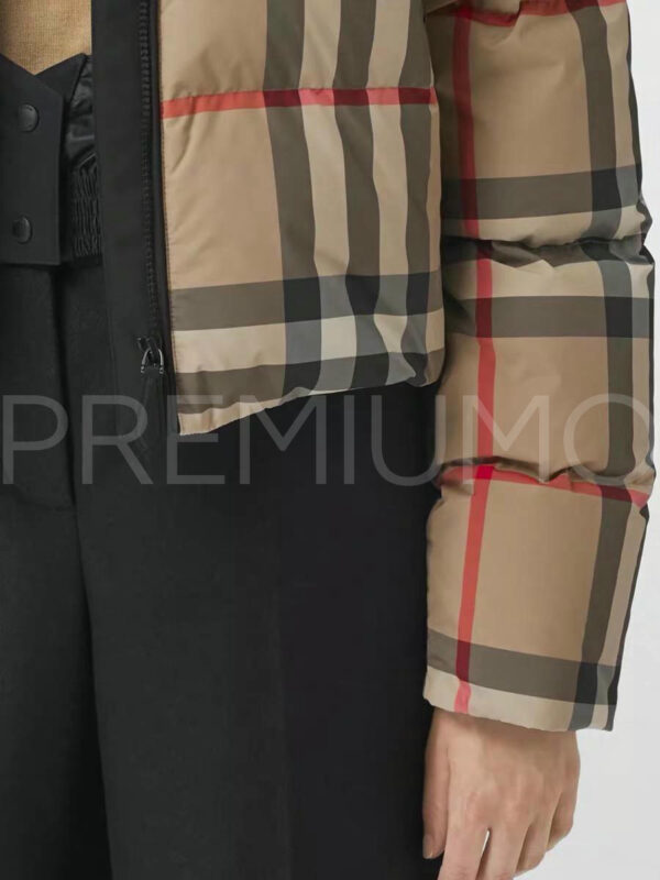 Burberry пуховик PR498467 11