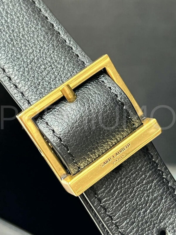Yves Saint Laurent Le 5 à 7 сумка PR207929 8
