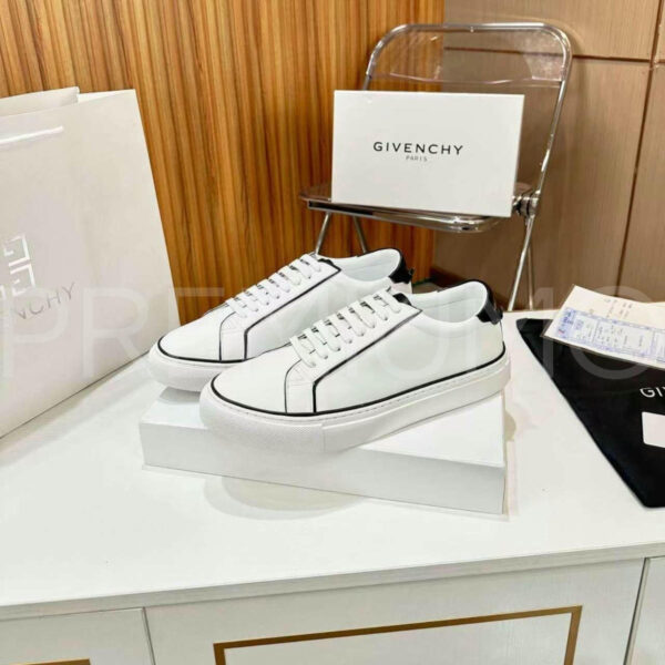 Givenchy кроссовки PR575837 3