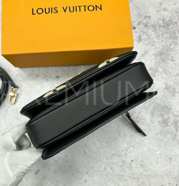 Louis Vuitton Pochette Métis сумка PR580479 25